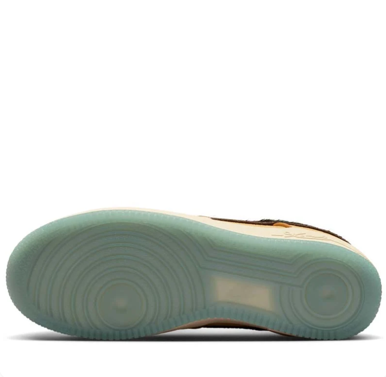 Nike Wheat & Dark Brown Low-Top Sneakers with Pale Blue Accents