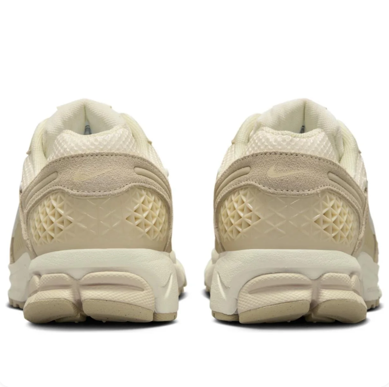 Nike Cream & Beige Low-Top Sneakers with Textured Panels