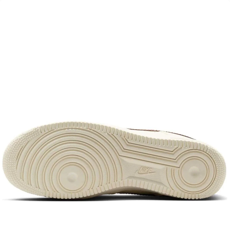 Nike Cream & Dark Brown Low-Top Sneakers